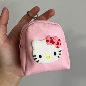 5/$25🎀Hello Kitty Pink Charm Bag